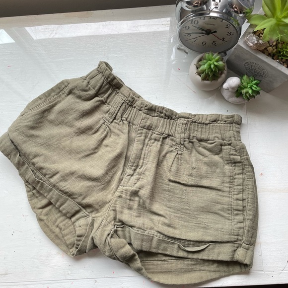 Army Green Shorts - Picture 1 of 4